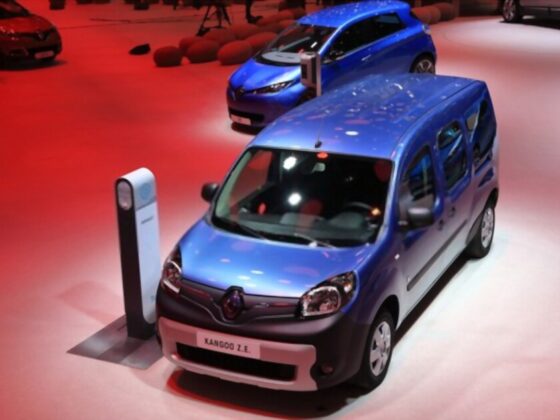 Renault KANGOO COMBI 2021